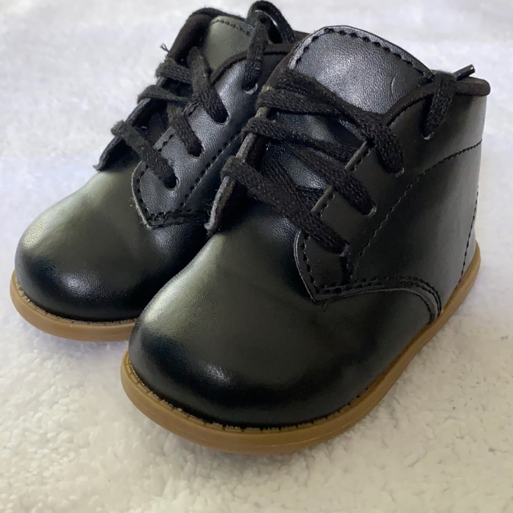 Baby walking shoes